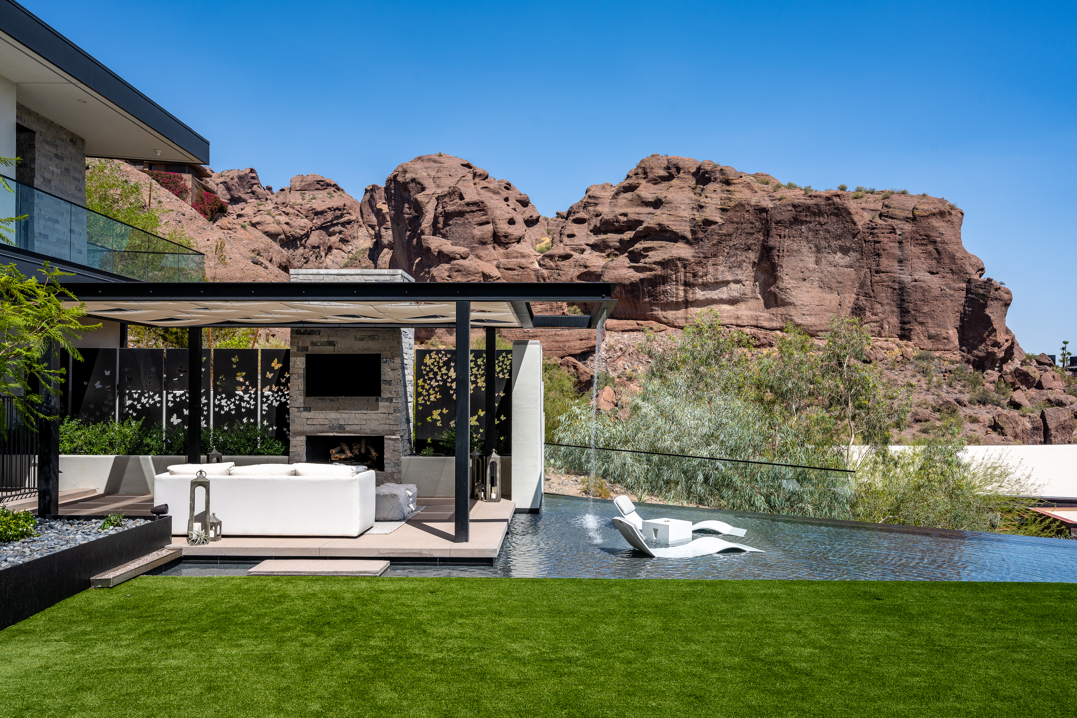Camelback Canyon Pool Detail View 16