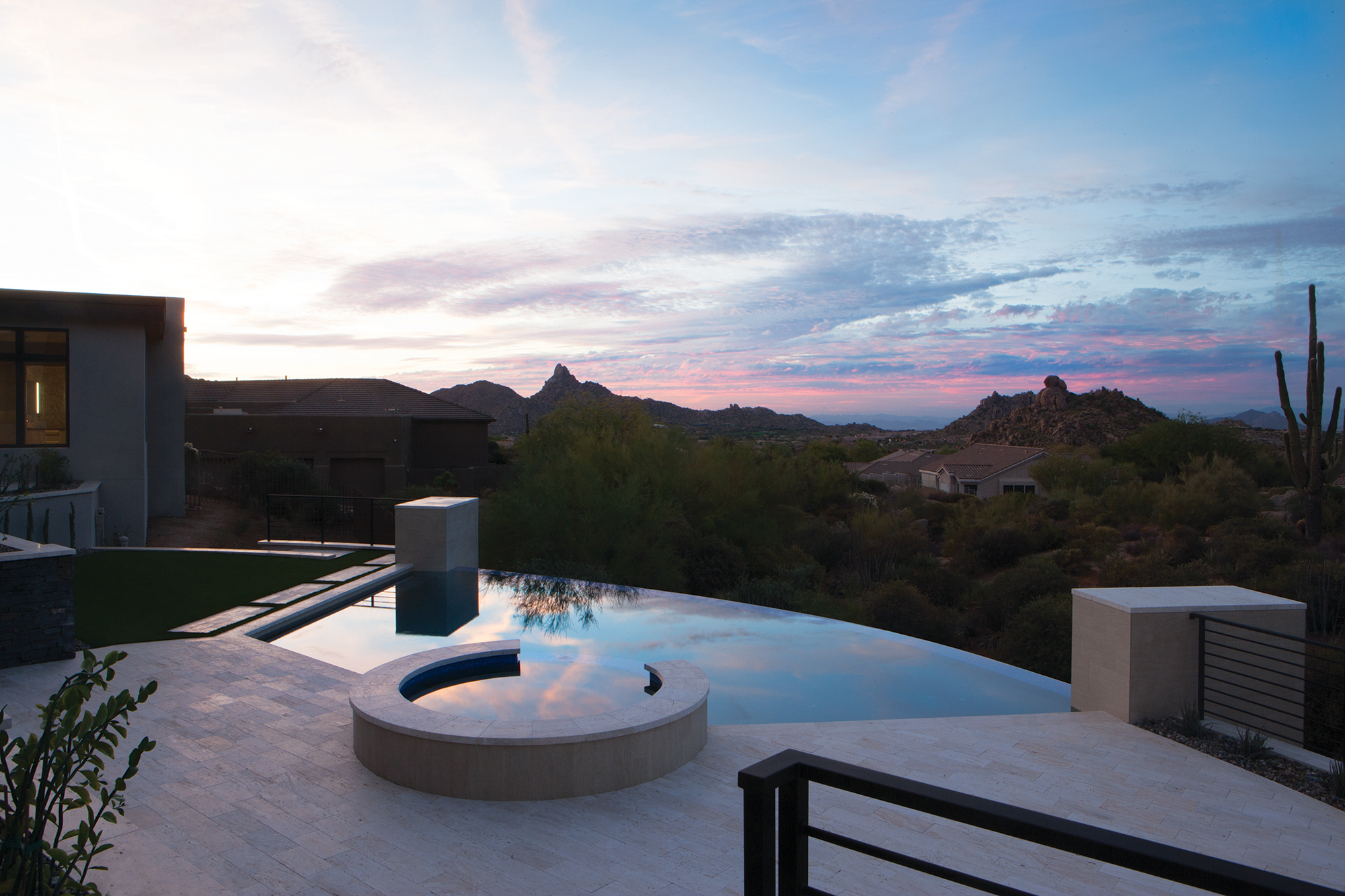 Boulder Pass Custom Pool Detail View 4